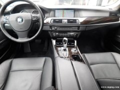 2013 BMW  528i xDrive 48,500